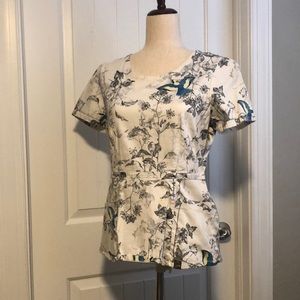 Jaanuu scrub top. Like new